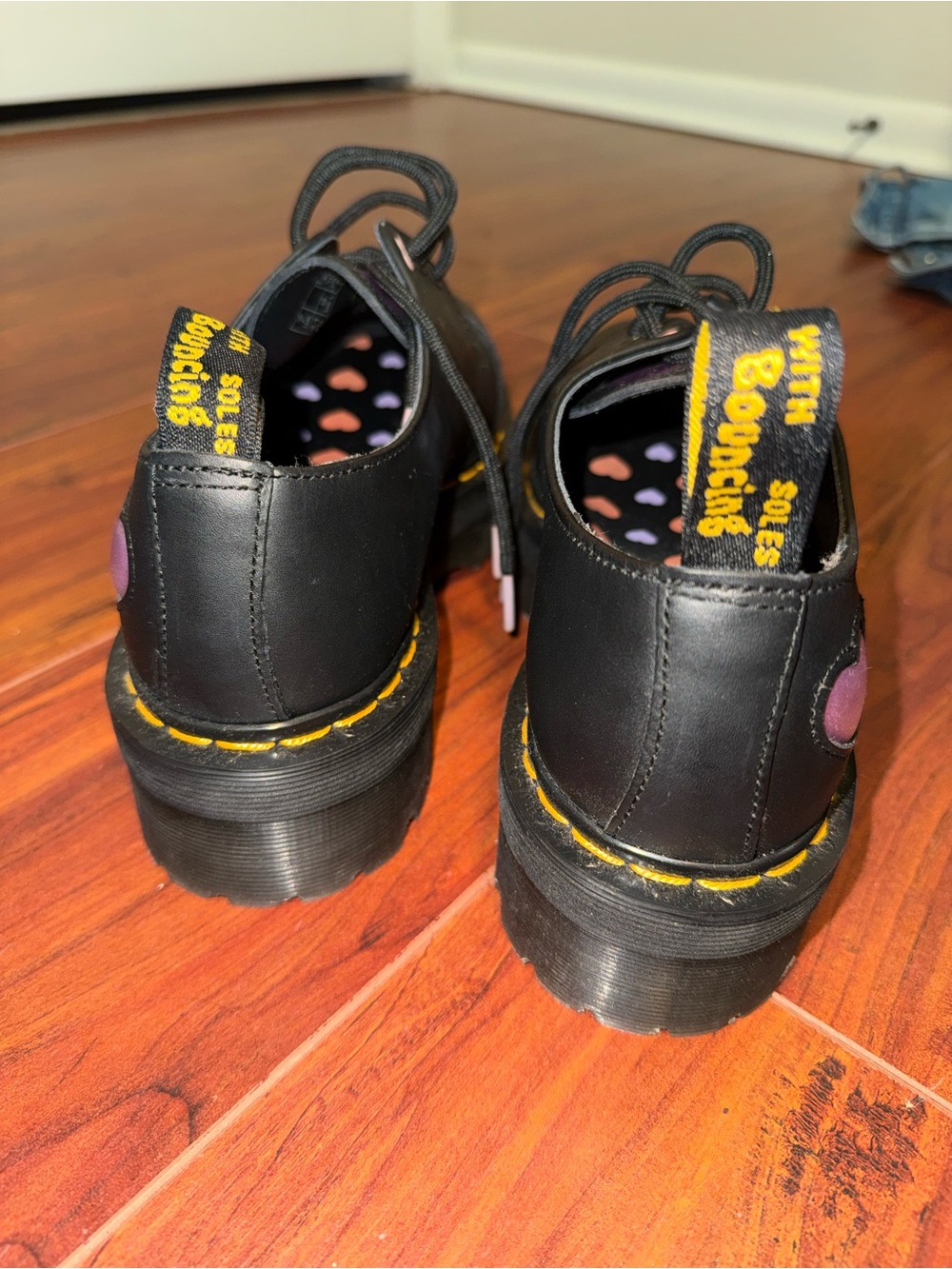 Dr. Martens Women's Womens 1461 Quad Heart Leather Platform Shoe - Picture 3 of 6